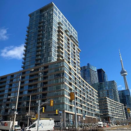Downtown Suites With Free Parking Toronto Exterior foto
