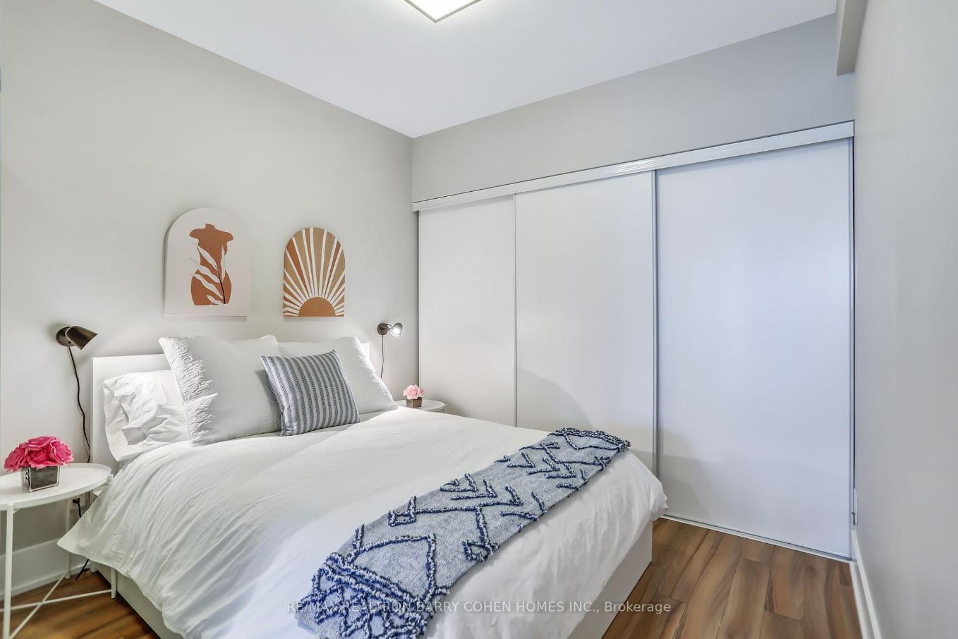 Downtown Suites With Free Parking Toronto Exterior foto